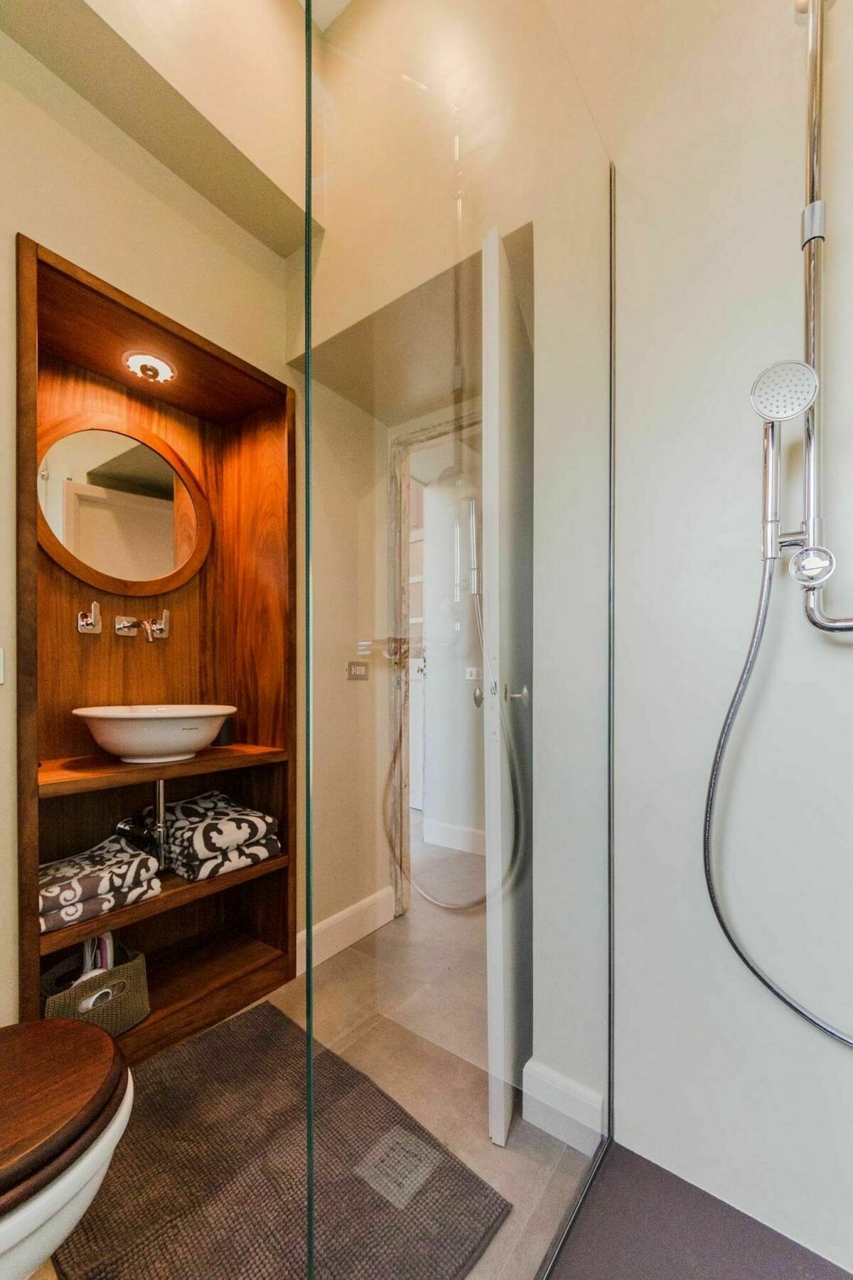 Apartment Babuino - Penthouse With Terrace Rom